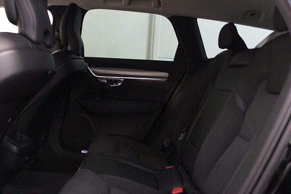 Volvo V90 12 of 21
