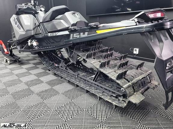 Ski-Doo Summit SP154 600 5 of 5