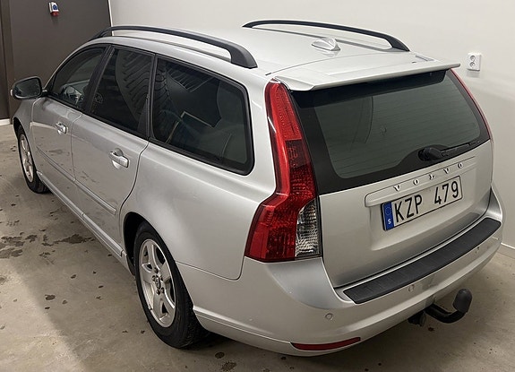 Volvo V50 5 of 9