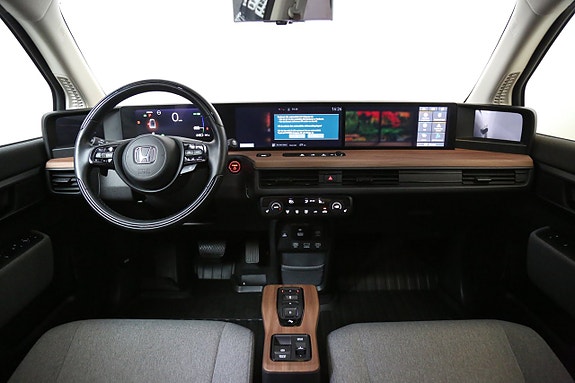 Honda e 18 of 22