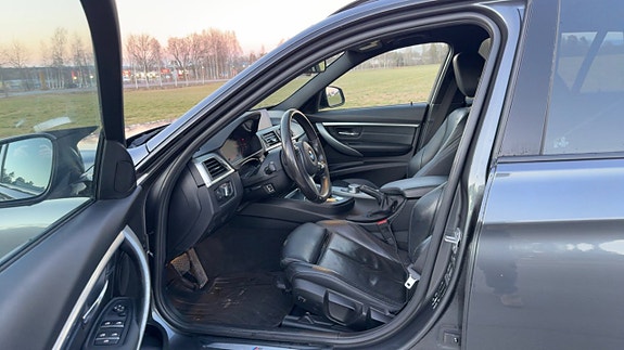 BMW 320d 5 of 5