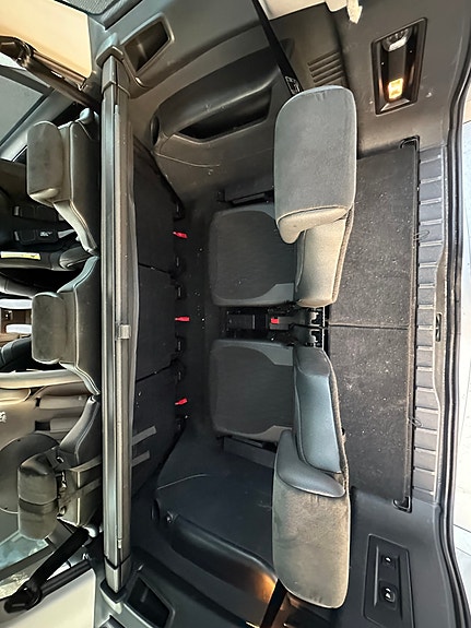 Citroen Grand C4 Picasso 7 of 17