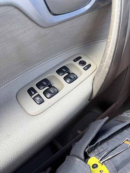 Volvo V70 18 of 21