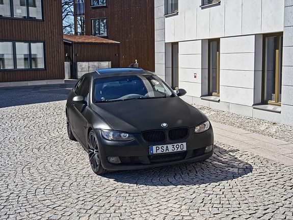 BMW 325i 5 of 5