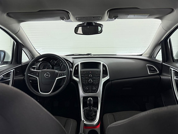 Opel Astra 12 of 20