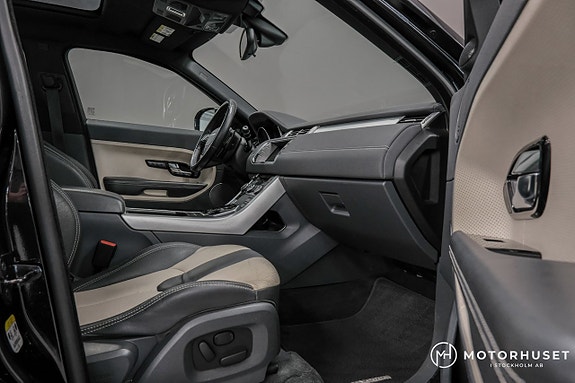 Land Rover Range Rover Evoque 9 of 21