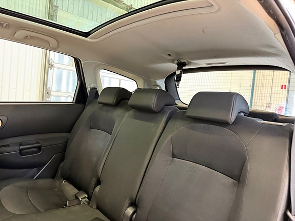 Nissan Qashqai+2 19 of 22