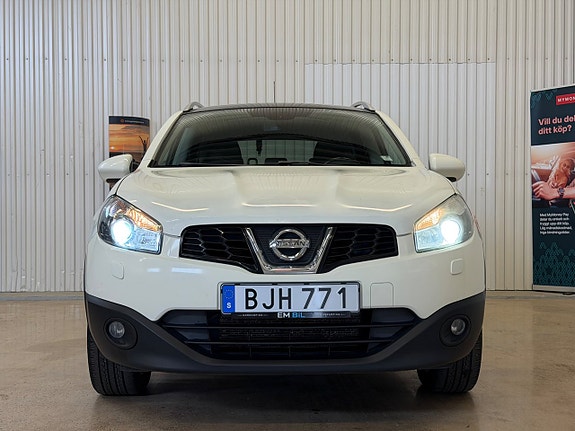 Nissan Qashqai+2 3 of 5
