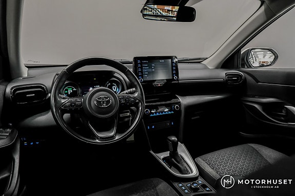 Toyota Yaris Cross 8 of 20