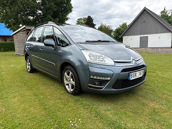Citroen Grand C4 Picasso 3 of 5