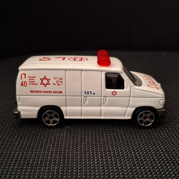 Product image 2 of 6
