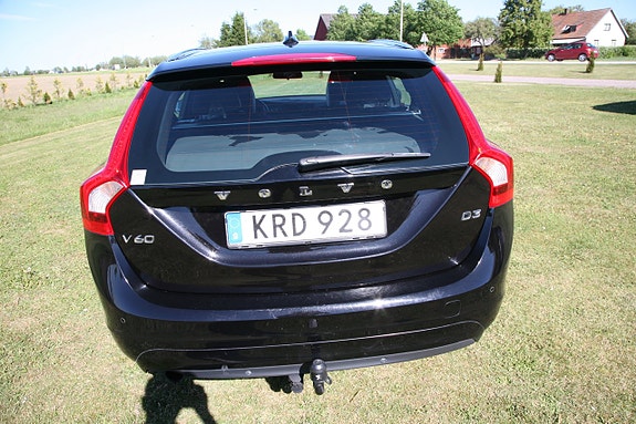 Volvo V60 10 of 25