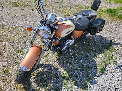 Honda VT1100C2 Shadow 4 of 5