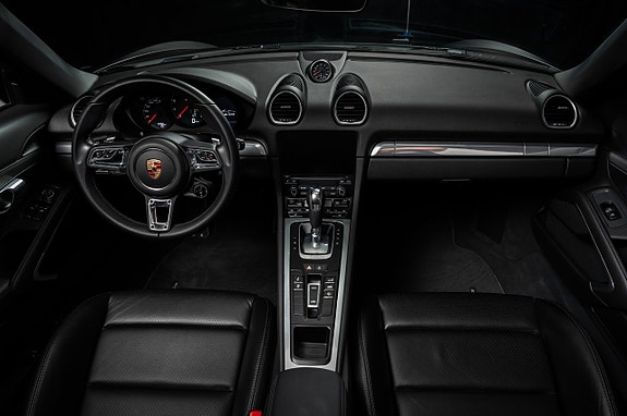 Porsche 718 Boxster GTS 20 of 22
