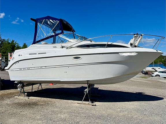 Pålitlig och rymlig familjebåt – Bayliner 2455 Ciera med motor från 2020! 3 of 5
