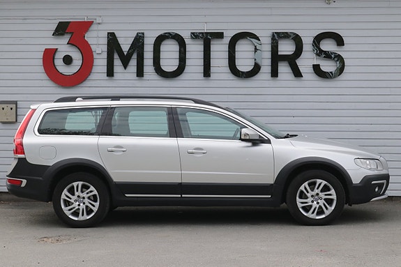 Volvo XC70 4 of 5
