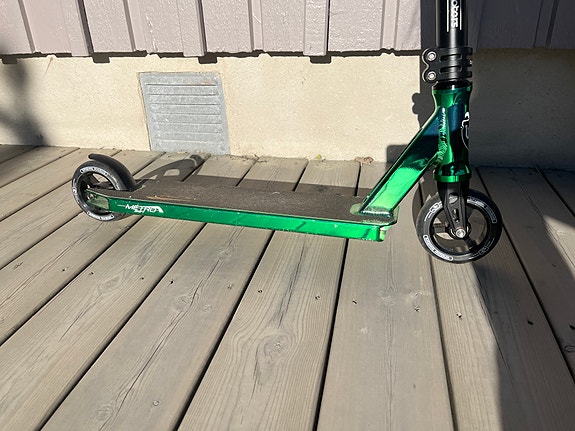 Product image 8 of 9
