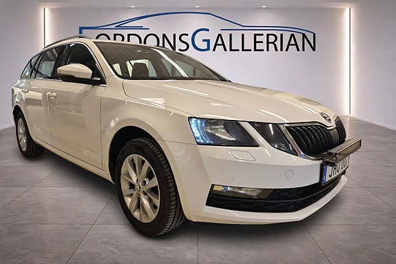 Skoda Octavia 3 of 5