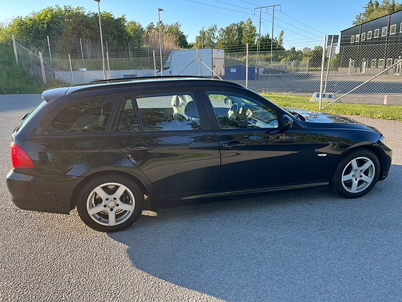 BMW 320d 7 of 14
