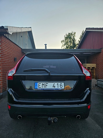 Volvo XC60 5 of 5