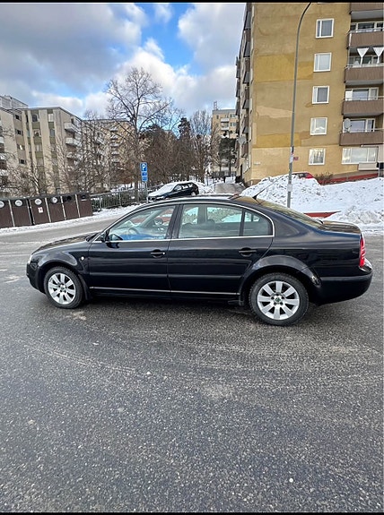 Skoda Superb 5 of 5