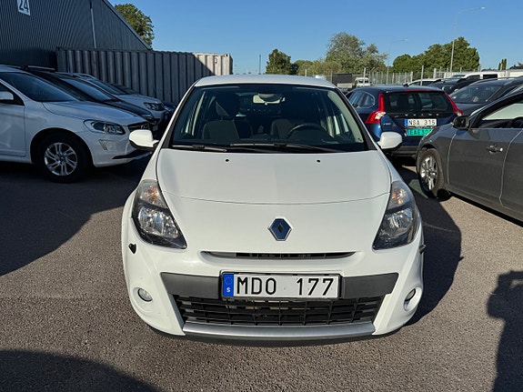 Renault Clio 3 of 5