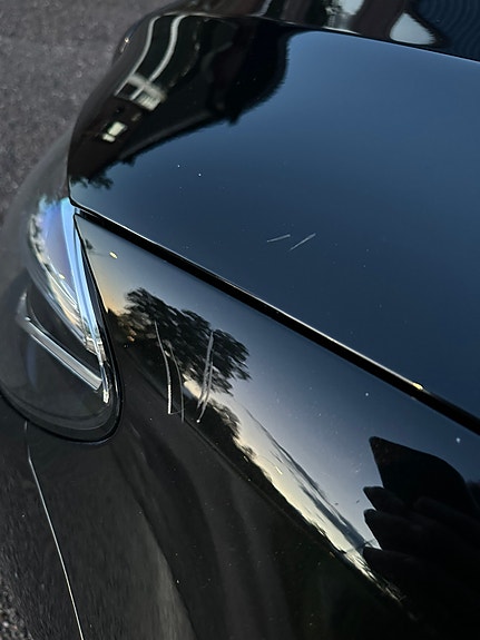 Mercedes-Benz E220 5 of 5