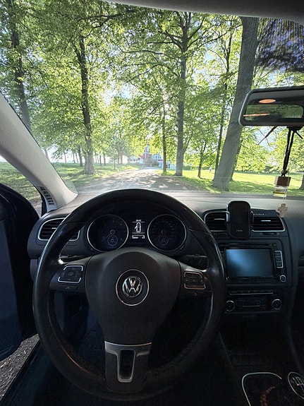 Volkswagen Golf VI 10 of 12