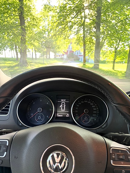 Volkswagen Golf VI 11 of 12