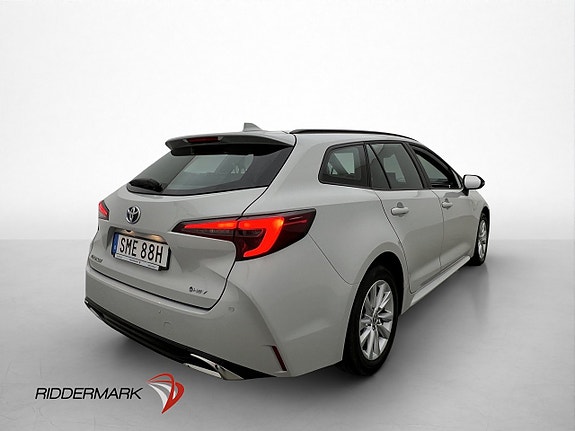 Toyota Corolla 8 of 30