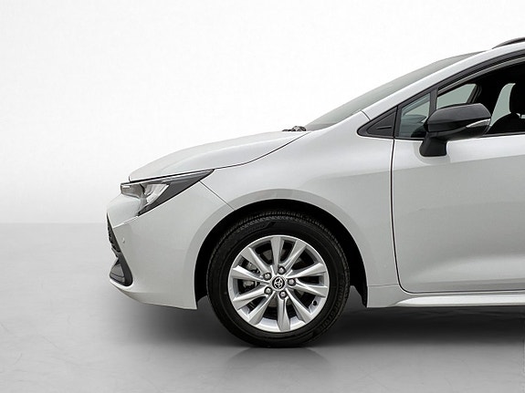 Toyota Corolla 30 of 30