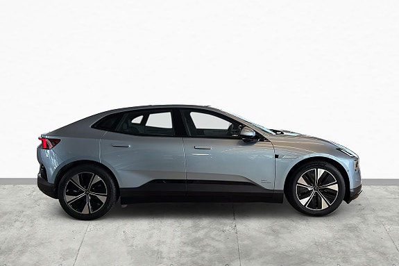 Polestar 4 3 of 30