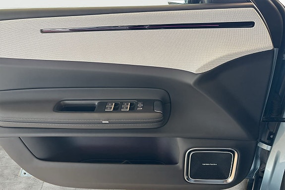Polestar 4 22 of 30