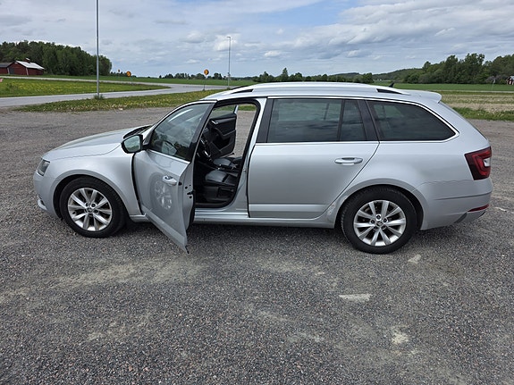 Skoda Octavia 9 of 9
