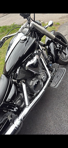 Yamaha XVS950A Midnight Star 4 of 4