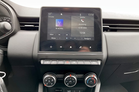 Renault Clio 6 of 9