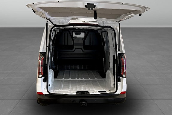 Ford E-Transit 11 of 11
