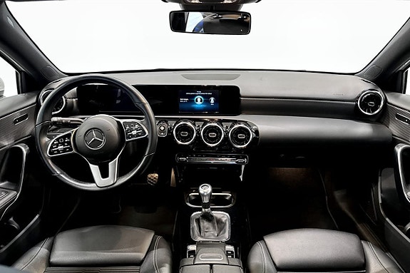 Mercedes-Benz A180 5 of 5