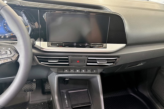 Ford Transit Connect 5 of 5