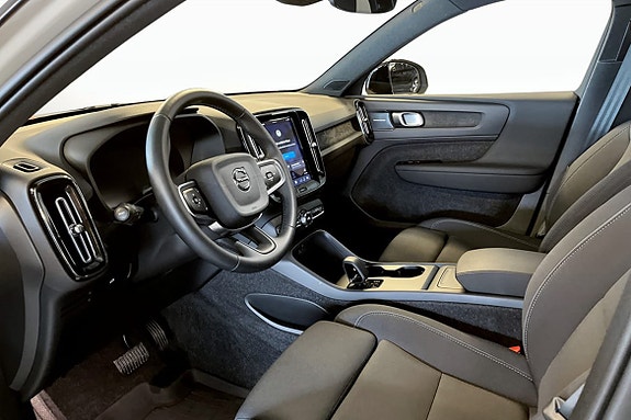 Volvo EX40 5 of 5