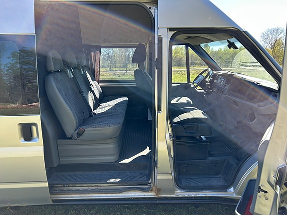 Ford Transit 4 of 5