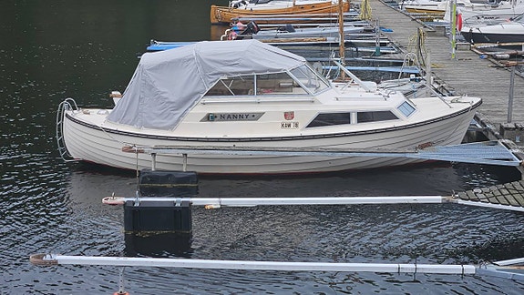 Marex  24 med Volvo penta MD2 med färskvattenkylning 2 of 5