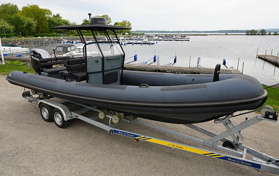 Rupert R8 DBS T-Top 3 of 5