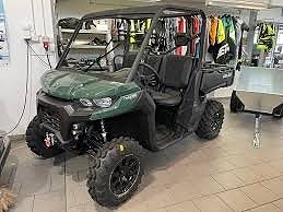 Can-Am Traxter HD9 2 of 5