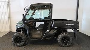 Can-Am Traxter HD9 3 of 5