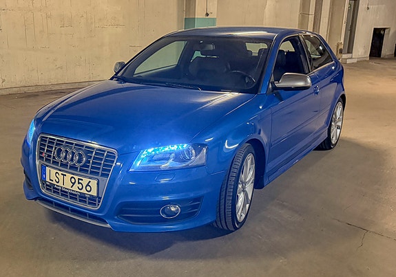 Audi S3 3 of 5
