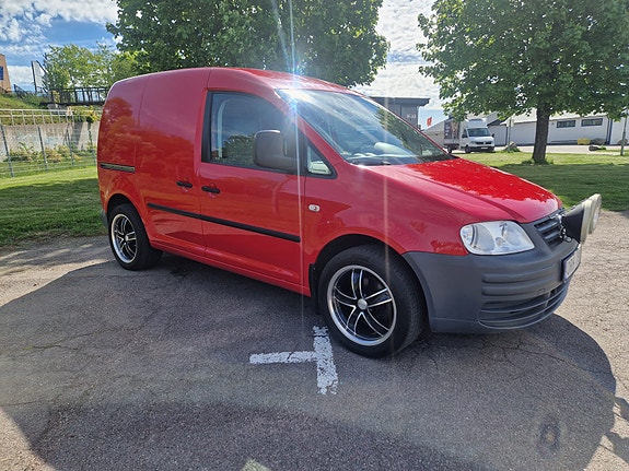 Volkswagen Caddy 2 of 5