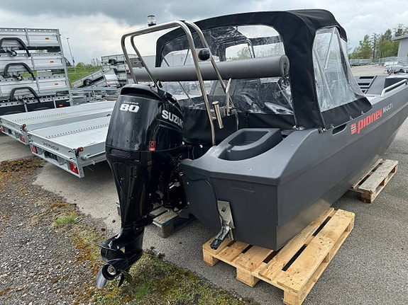 Pioner Multi III med Kapell och Suzuki 80hk 5 of 7
