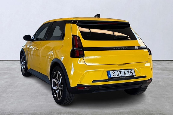 Renault 5 4 of 5