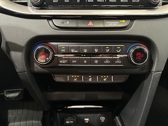 Kia Ceed 13 of 16